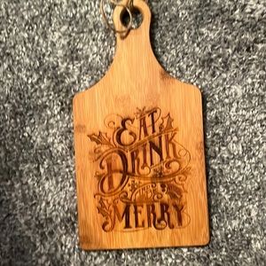 Engraved Wooden Cutting Board “Eat, Drink & Merry with holly embellishments NWOT